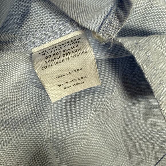 AYR Women's The Book Club Cropped Button Down Top Oxford Blue Womens Size L - Picture 5 of 7